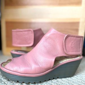 Pink FLY London Women's Yone642fly Ankle Bootie